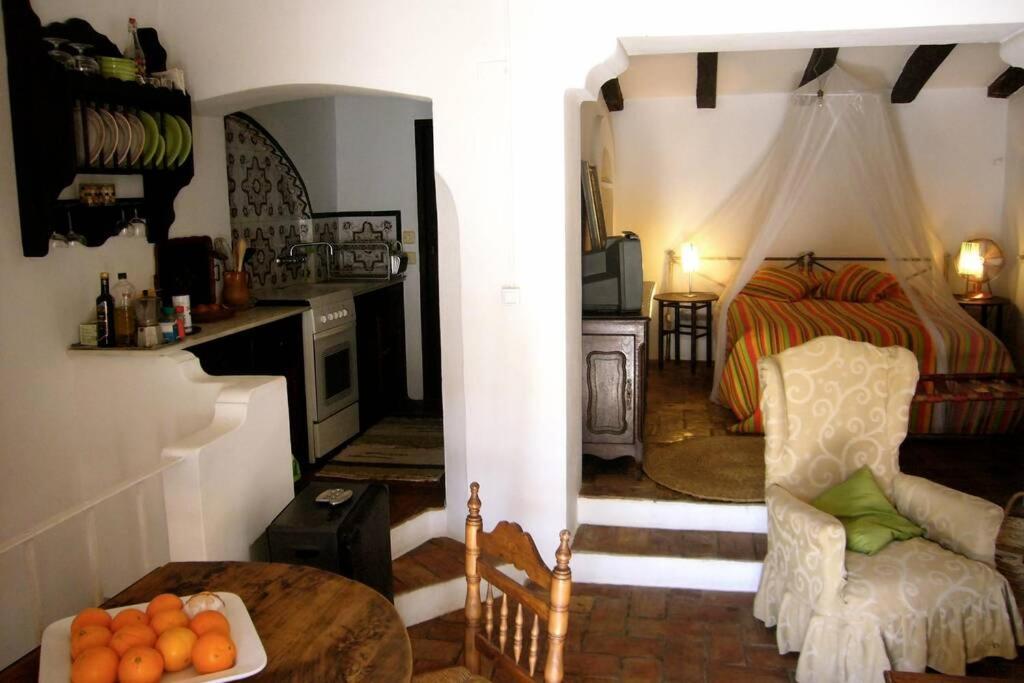 El Estudio - Beautiful Apartment In Historic Old Town Jimena De La Frontera Zewnętrze zdjęcie